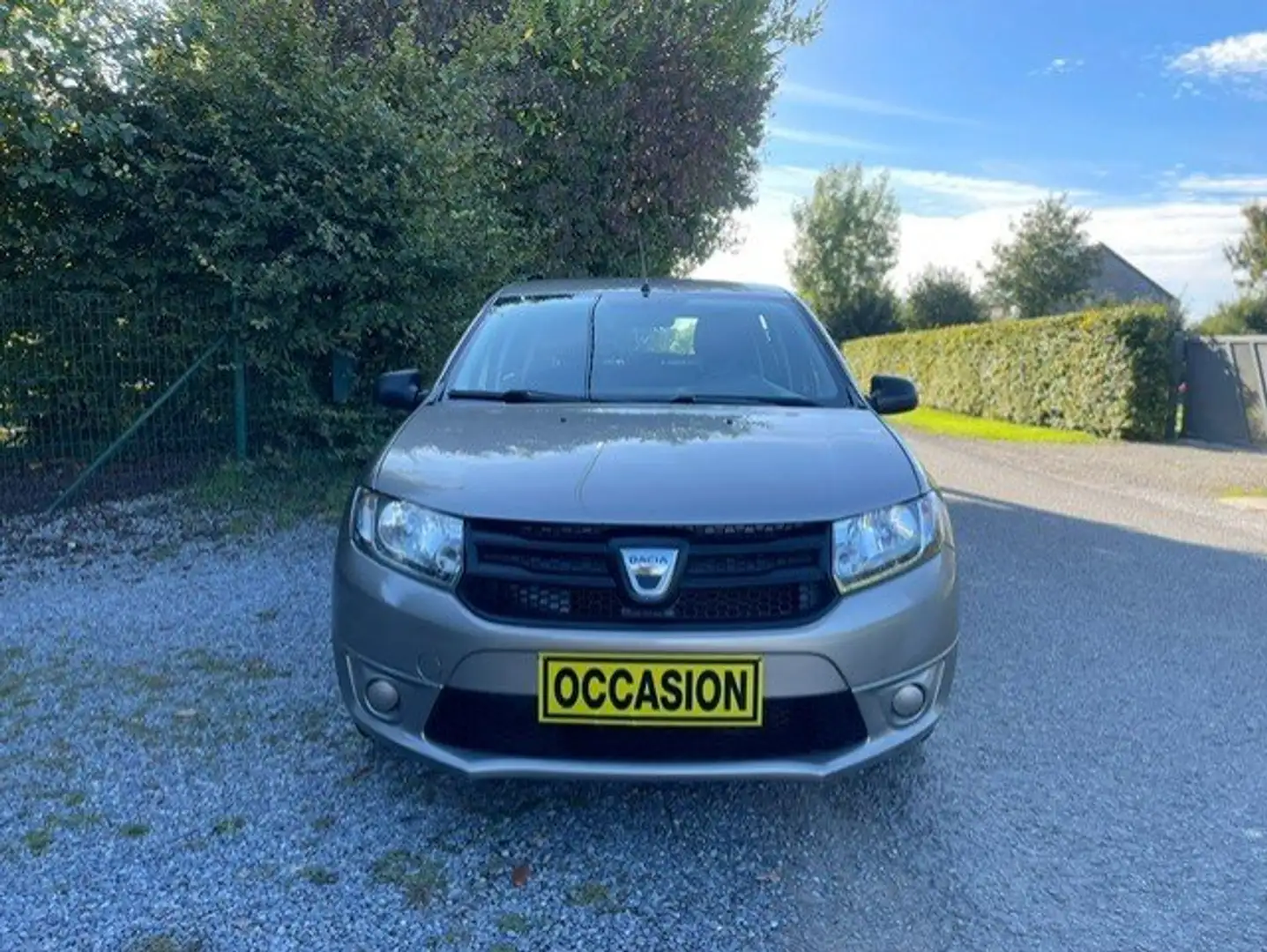 Dacia Sandero Sandero 1.2i TRES PROPRE!!! CLIM!!! GARANTIE 1AN!! Beige - 2