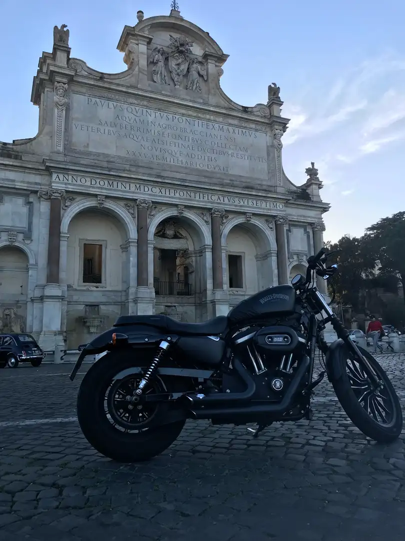 Harley-Davidson Iron 883 Negru - 2