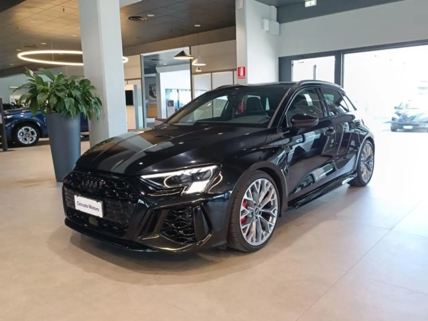 Audi RS3 Sportback 2.5 tfsi quattro s-tronic Noir - 1