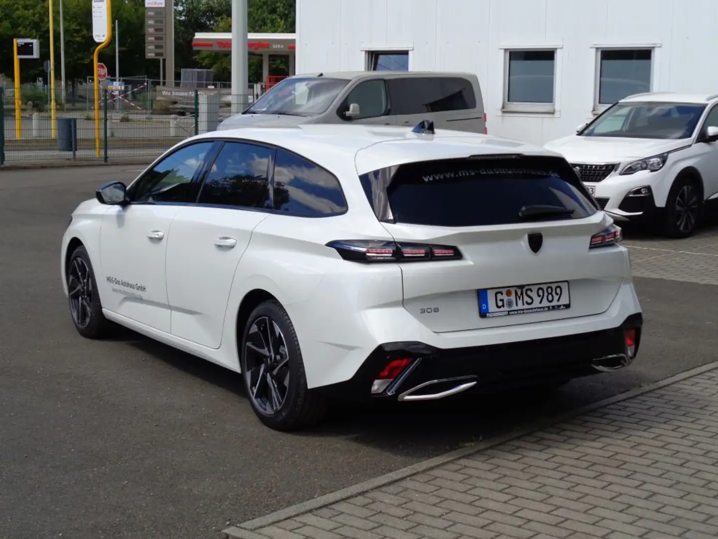 Peugeot 308 SW PureTech 130 Allure Pack Wit - 2