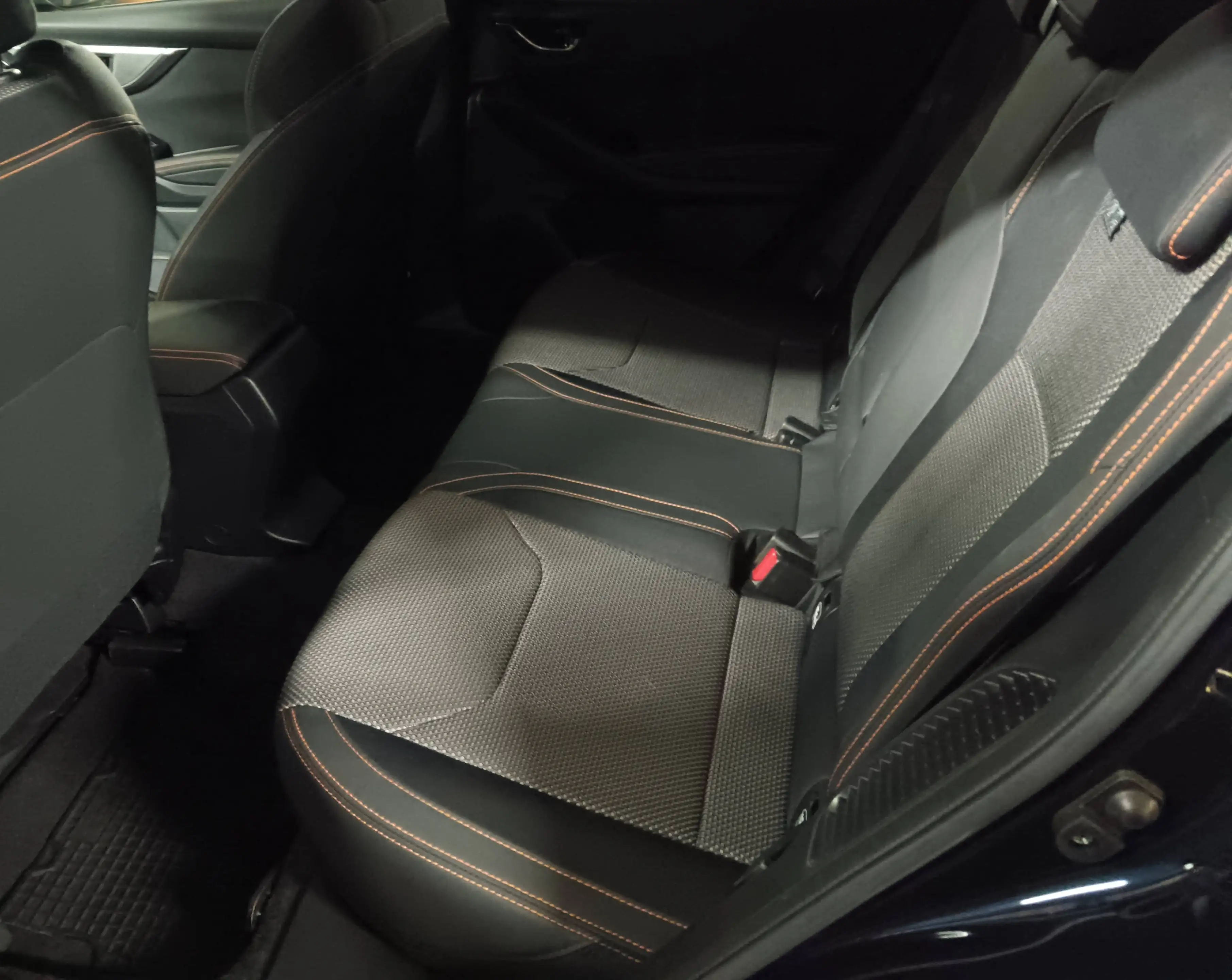 Subaru XV XV Hybrid 2.0ie Lineartronic Active — photo 8