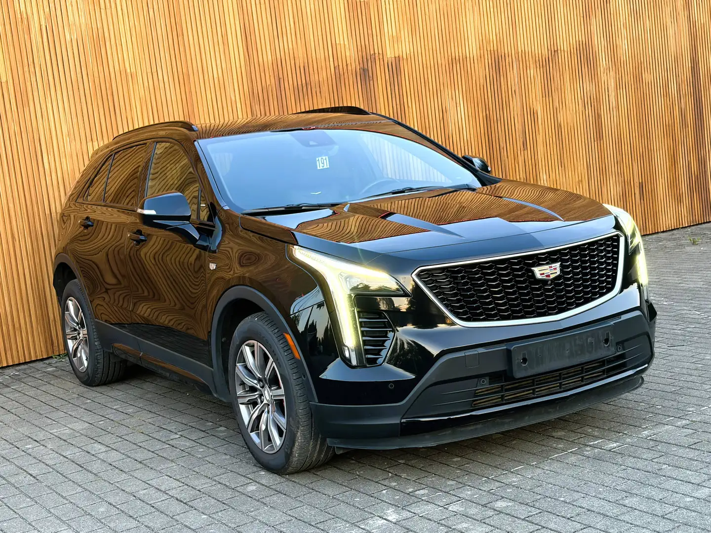 Cadillac XT4 2.0iT AWD, 1Jaar Garantie Schwarz - 1