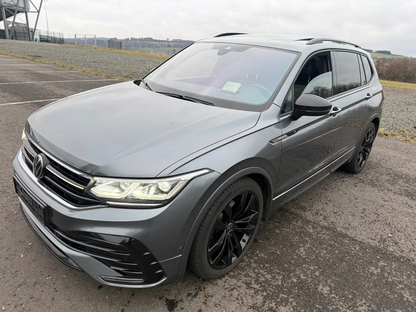 Volkswagen Tiguan Allspace Tiguan Allspace 2.0TDI*R-LINE*4Motion*DSG*PANO*TOP Gris - 2