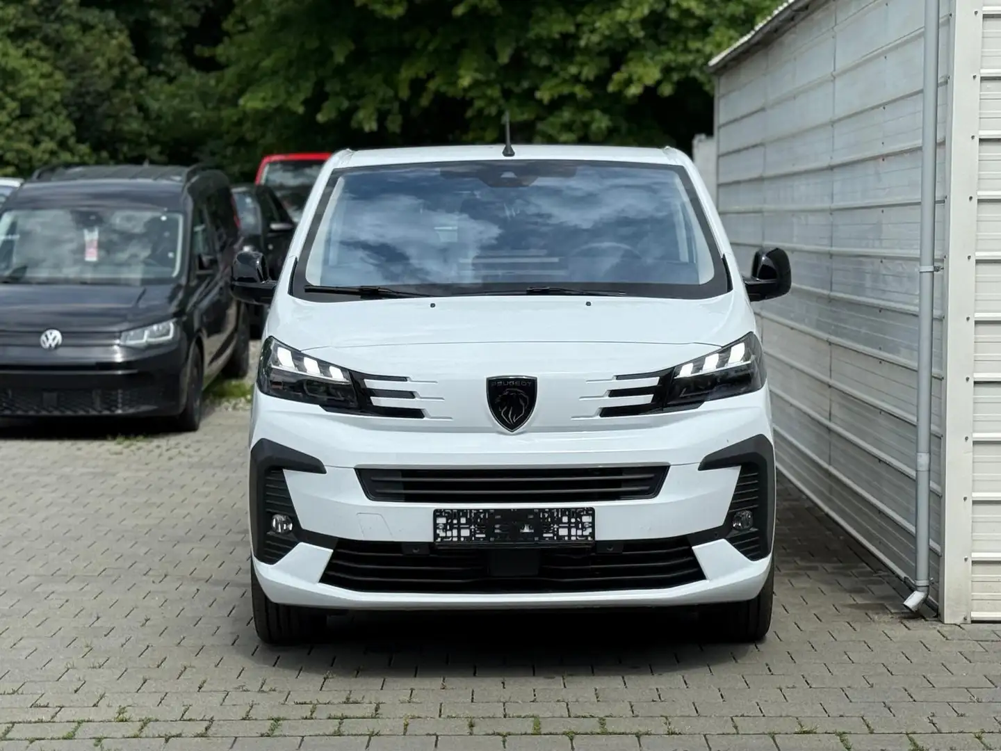 Peugeot Traveller Business L3 180 BHDI 9 Sitzer*NAVI*SHZ*PDC*Clim... Weiß - 2
