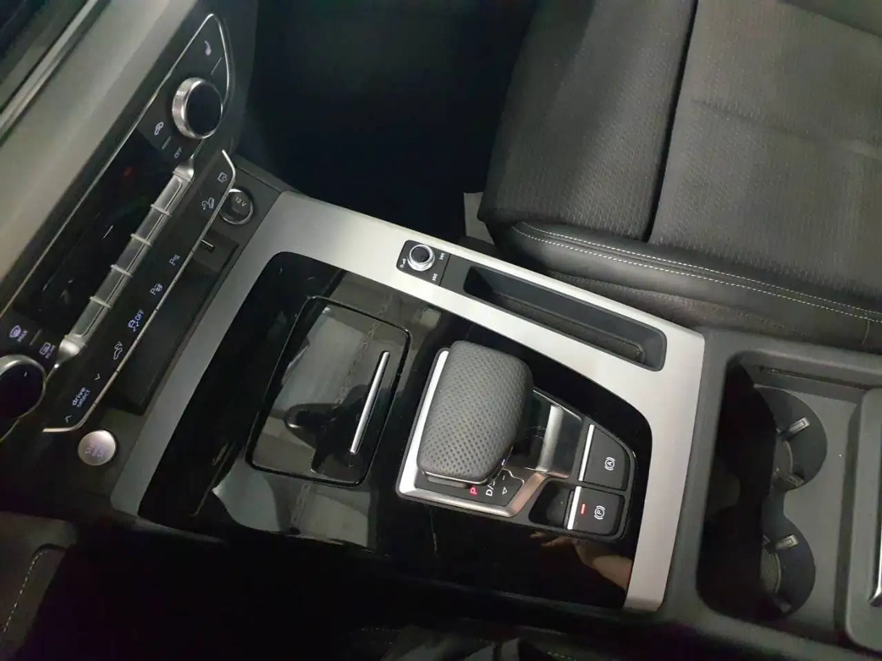 Audi Q5 Sportback 55 TFSI e S tronic S line ACC 360 7