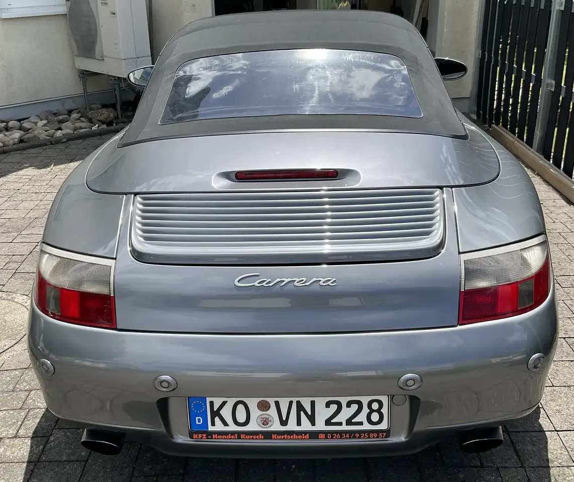 Porsche 911 Turbo Cabriolet, foto 3