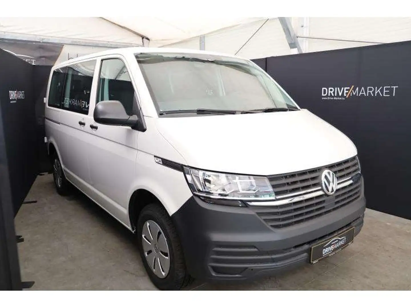 Volkswagen T6.1 Transporter Kombi 9-Sitzer Wit - 1