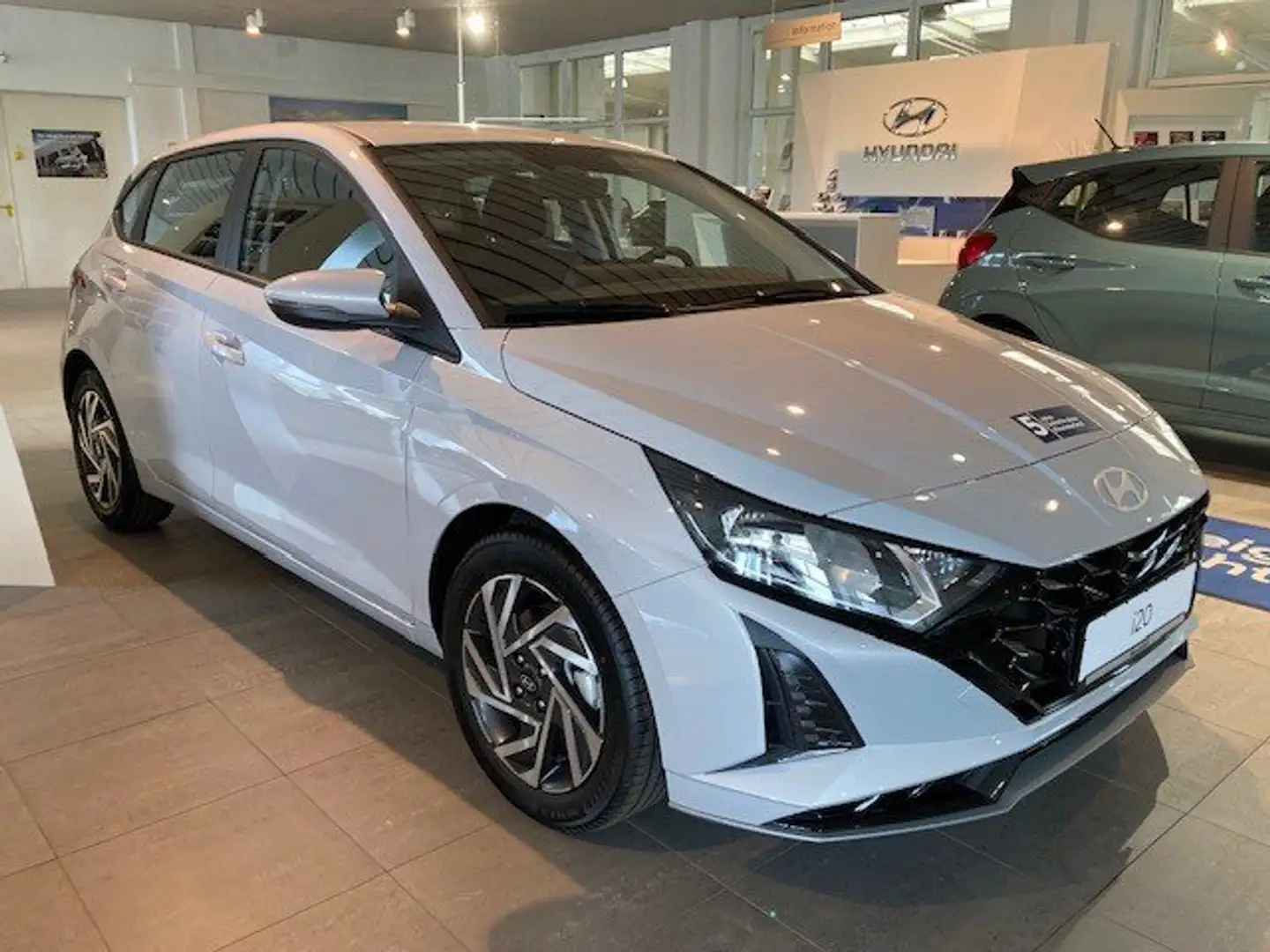 Hyundai i20 Trend Gris - 1