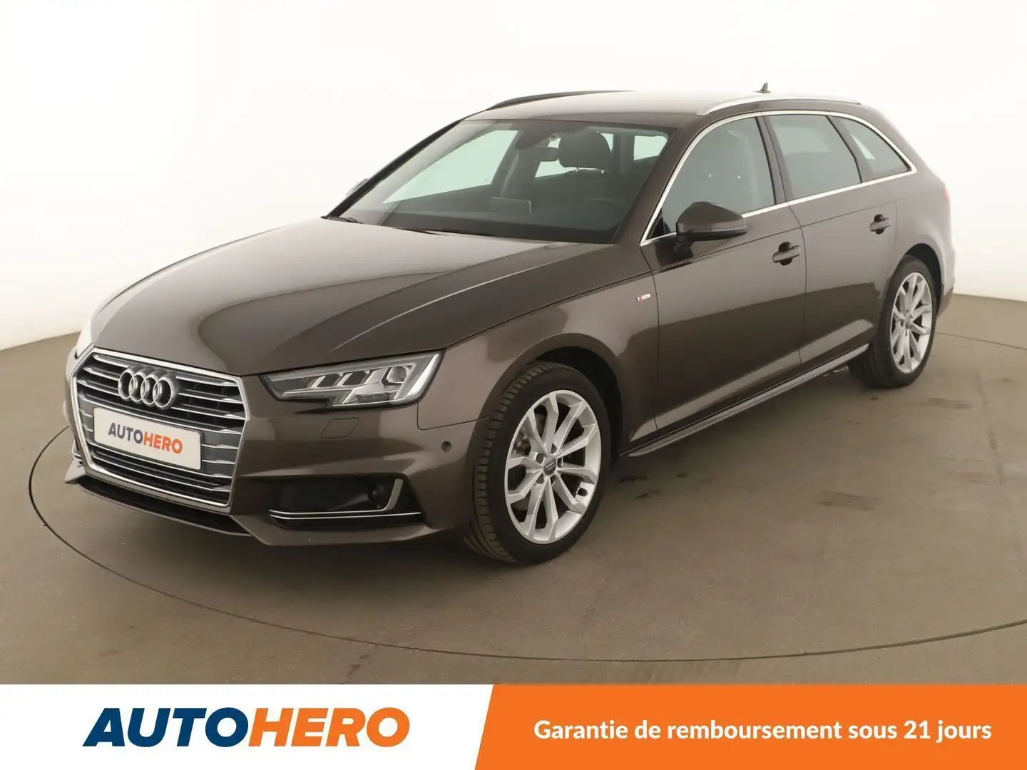 Audi A4 Avant 2.0 TFSI Ultra Design Luxe S Tronic Brun - 1