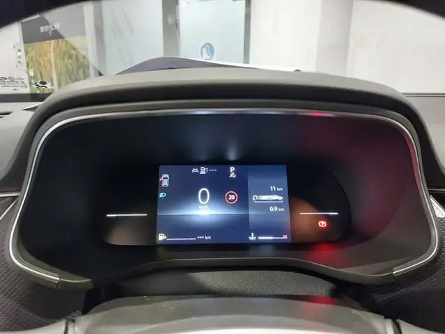 Renault Arkana view 10
