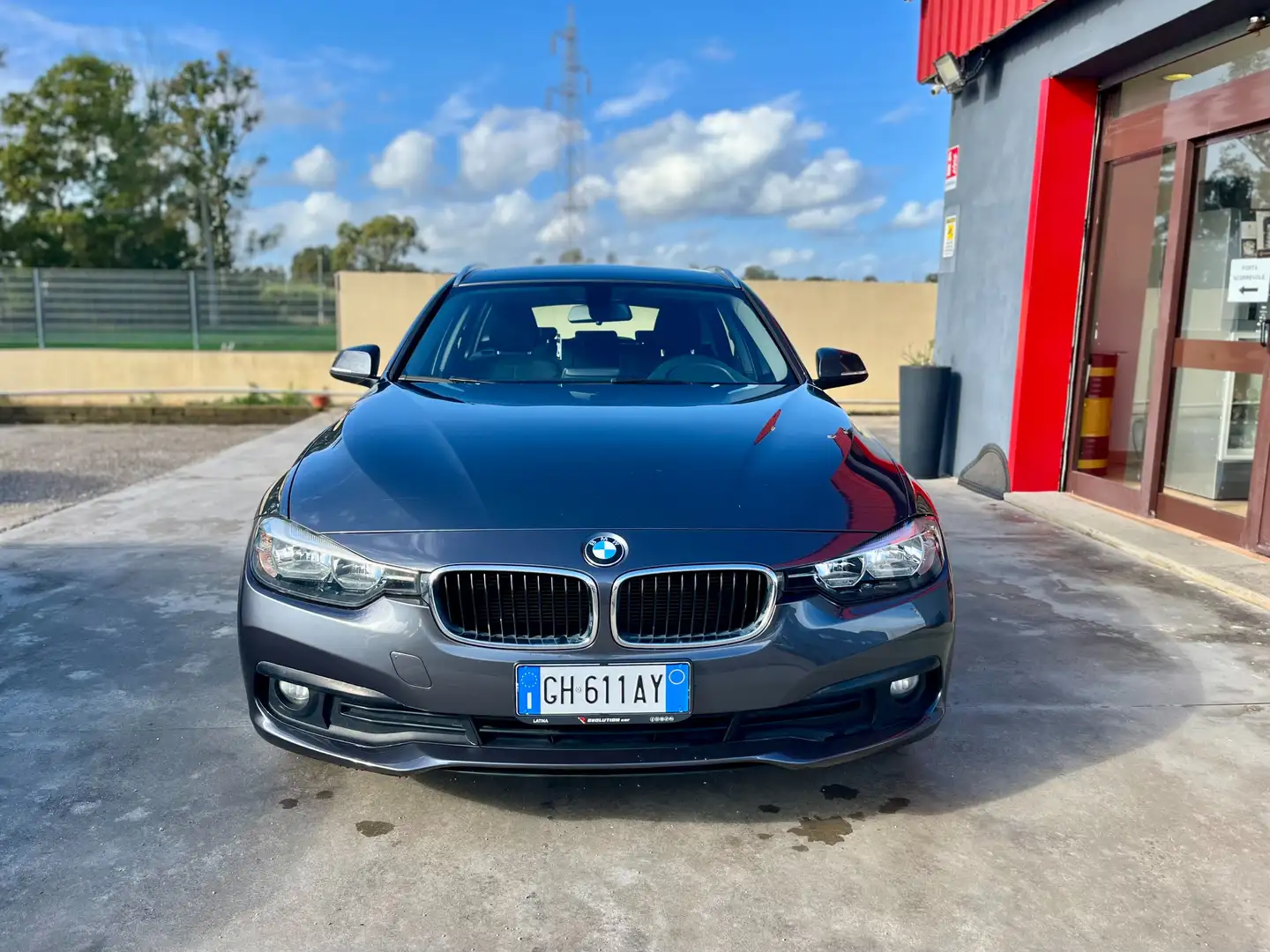 BMW 318 D - Touring *AUTOMATICA *GANCIO TRAINO Gris - 2