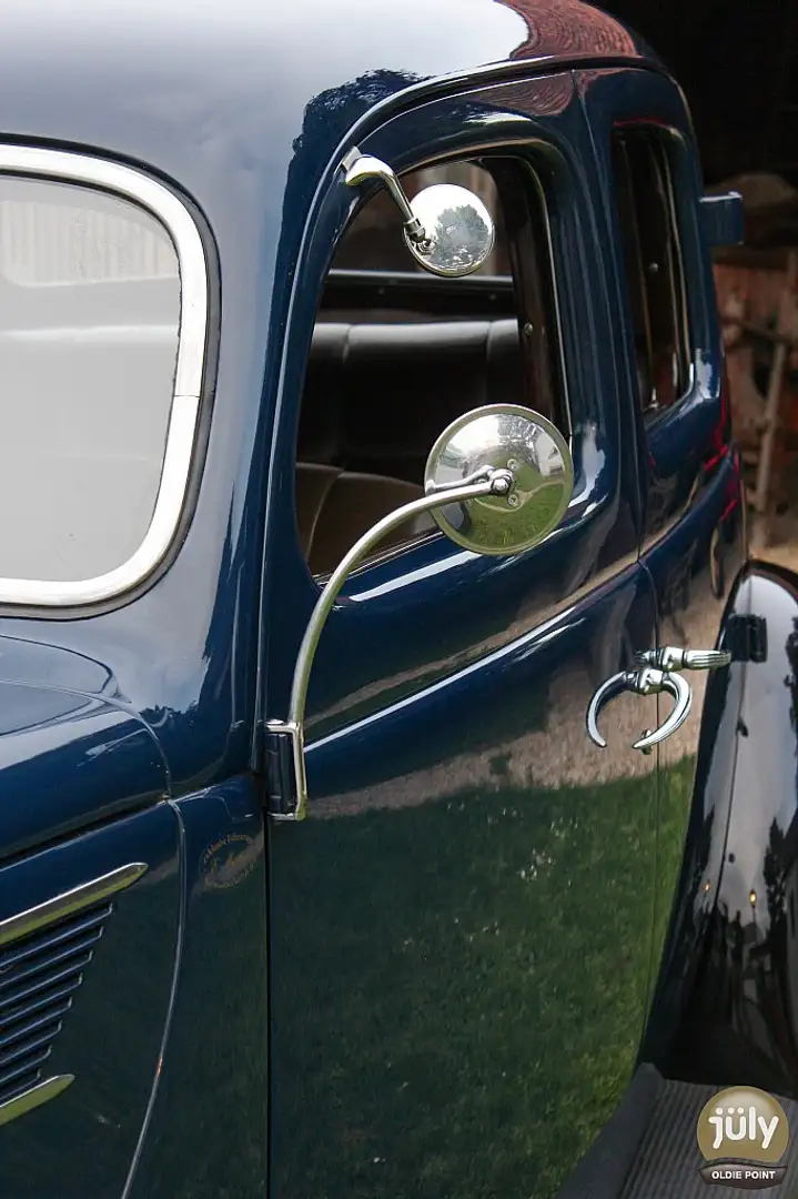 Ford Sonstige Ford V8 Fordor Sedan –  mit Flathead-V8 Blau - 2