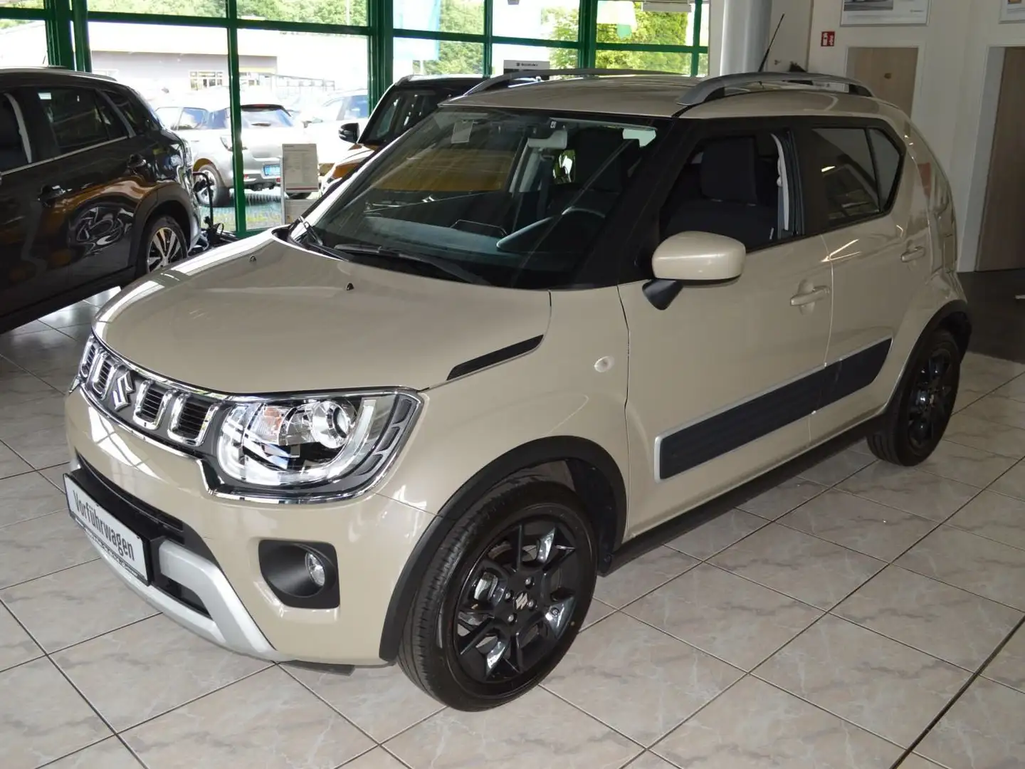 Suzuki Ignis 1.2 Dualjet Hybrid Allgrip Comfort Beige - 2