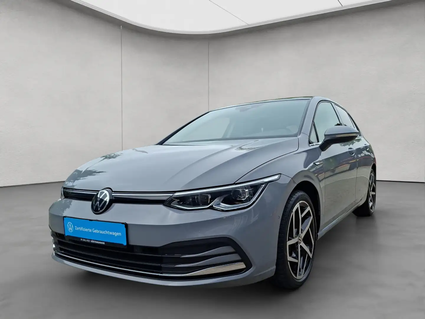 Volkswagen Golf VIII 1.5 eTSI DSG Style LED NAV CAM STDHZ Grigio - 2