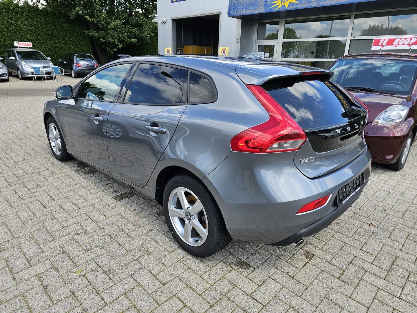 Volvo V40 T2 Kinetic Blauw - 2