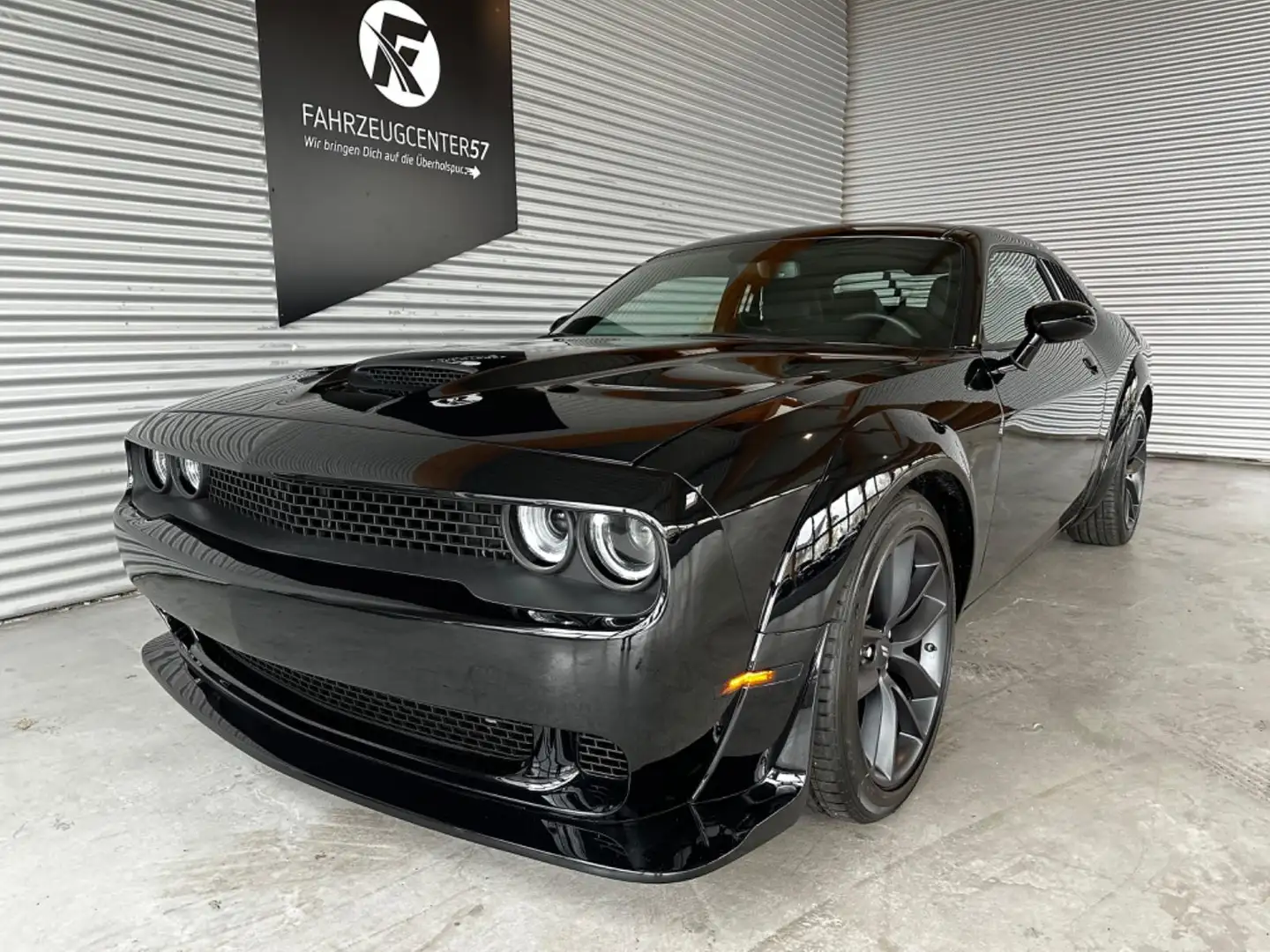 Dodge Challenger R/T 5.7L/LED/HARMAN&KARDON/WIDEBODY Fekete - 2