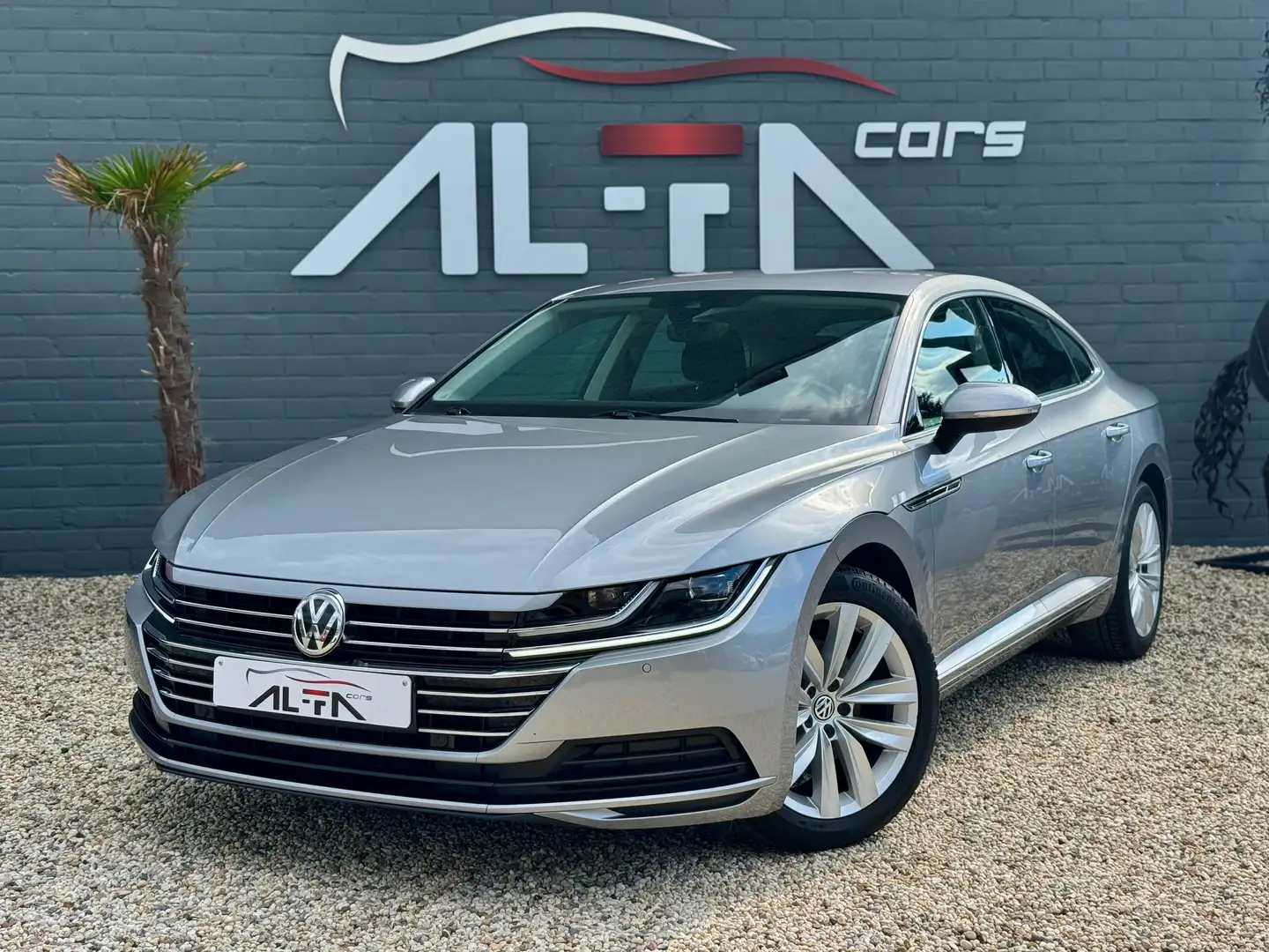 Volkswagen Arteon 1.5 TSI ** Excellent état ** Garantie✅ Argent - 1