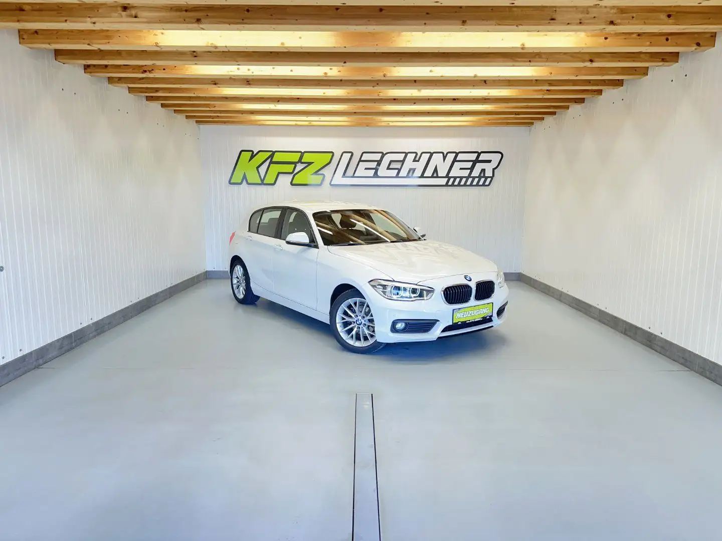 BMW 118 i "Advantage" LED*SITZH*TEMPOMAT*PDC Weiß - 1