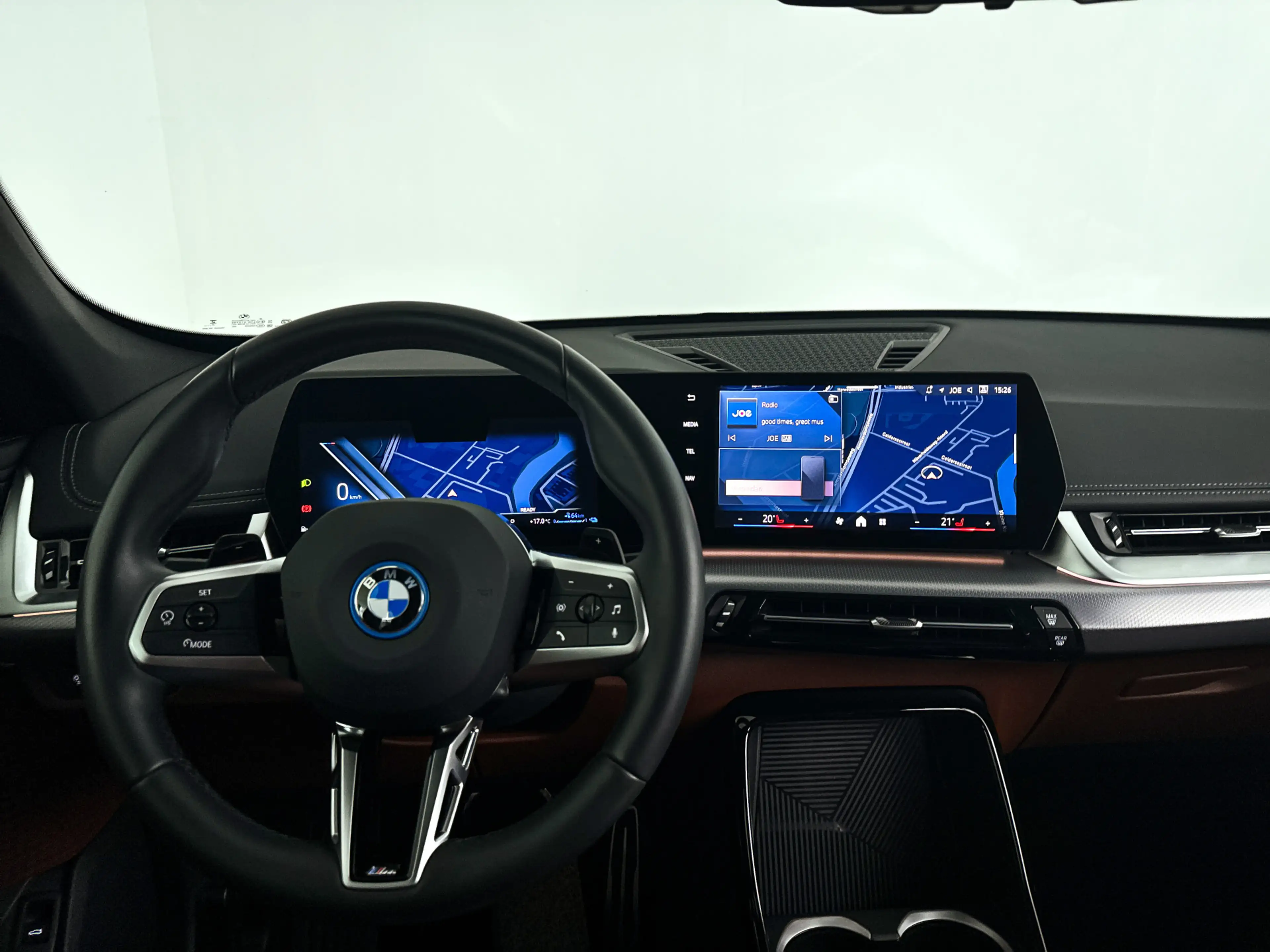 BMW X1 xDrive25e | Parkeercamera | Stoelverwarming | Harm — photo 9