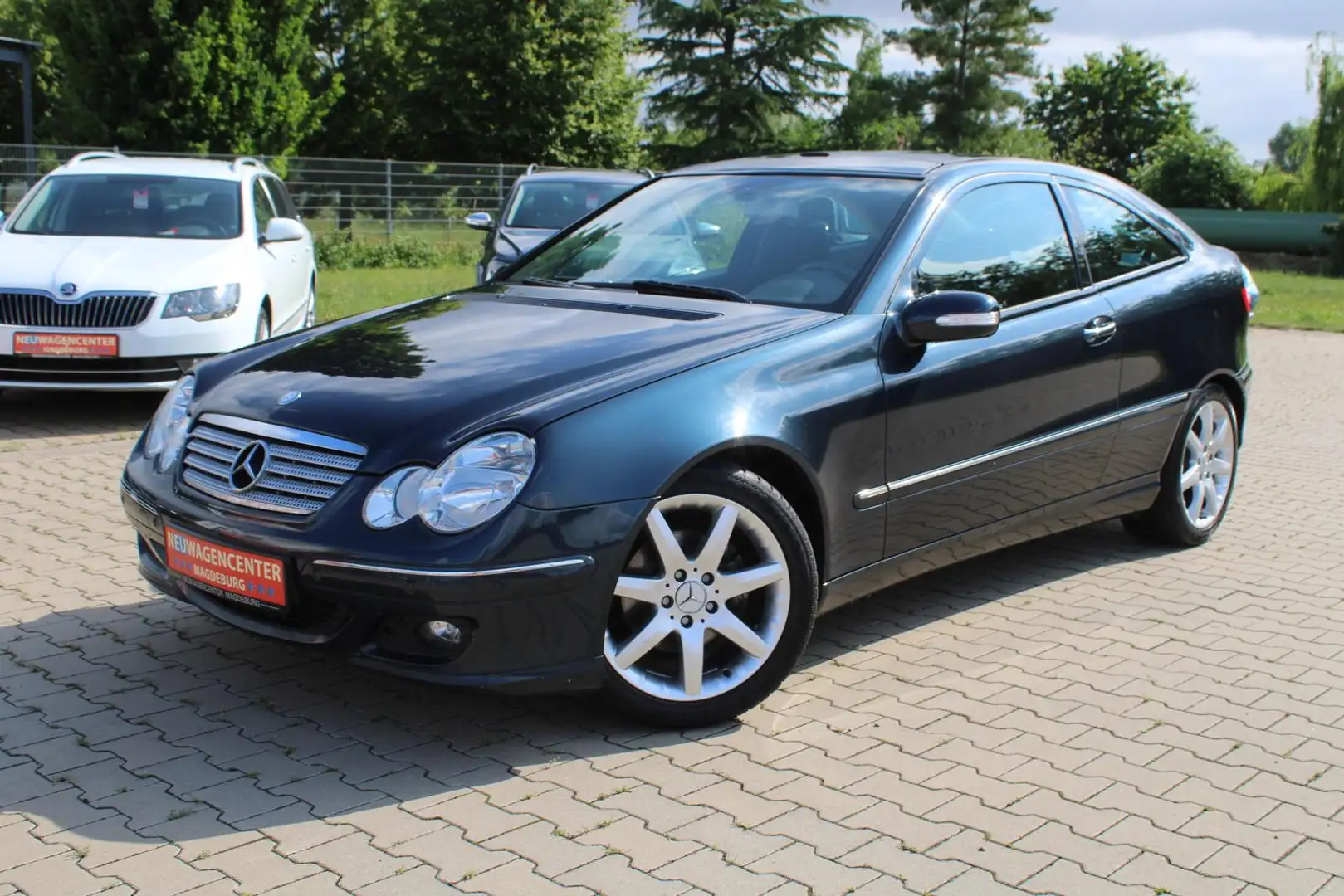 Mercedes-Benz C 200 C -Klasse Sportcoupe C 200 Kompressor*NAVI*SHZ*PDC Negro - 1