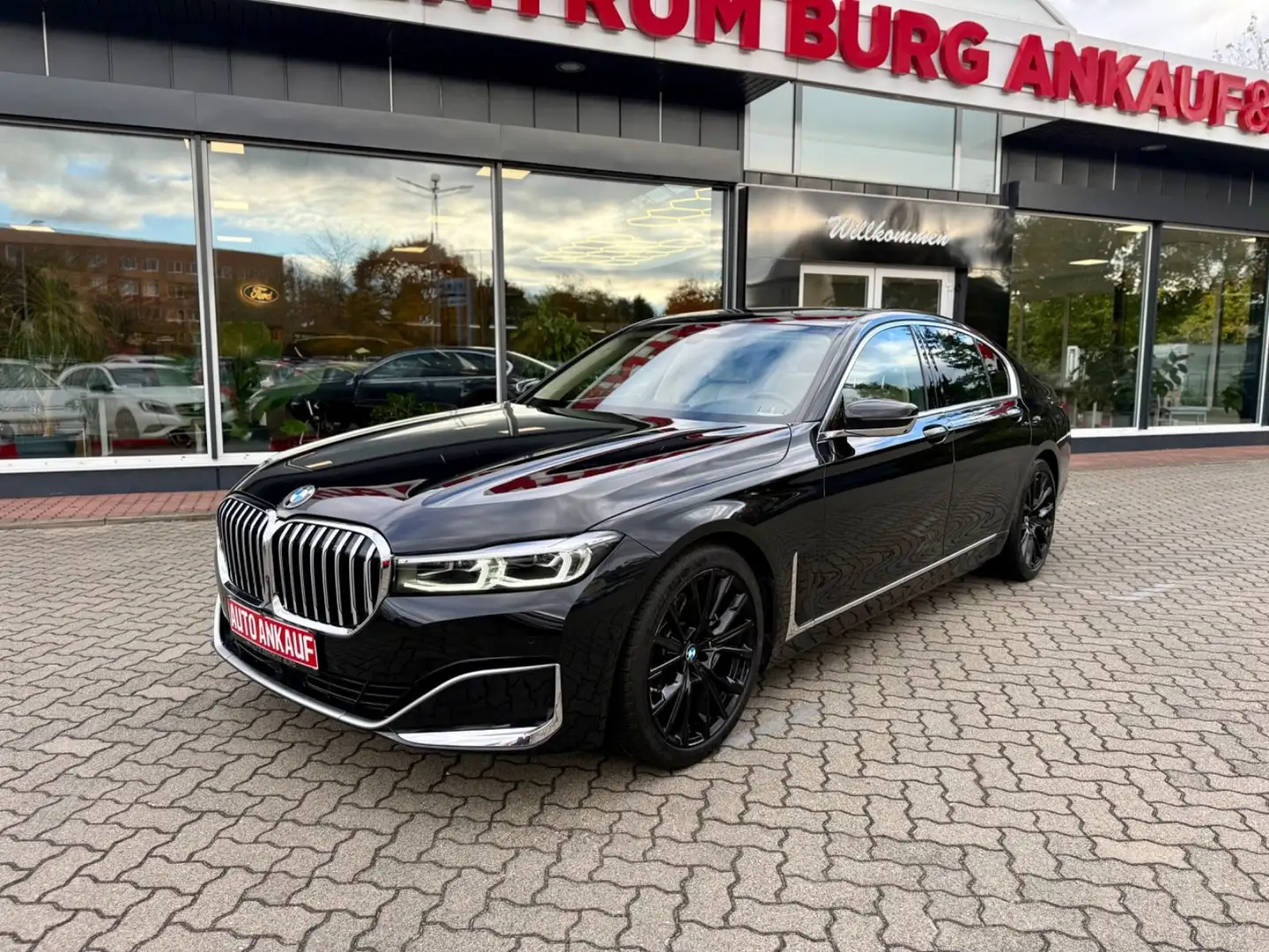 BMW 730 d xDrive Aut. Leder LED Luftfederung Schwarz - 2