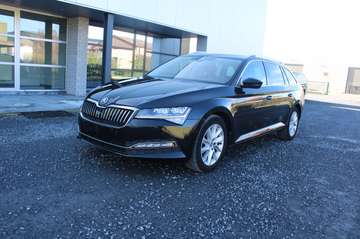 2.0 TDI DSG STYLE CAMERA NAVI APPS ADAPT CRUISE