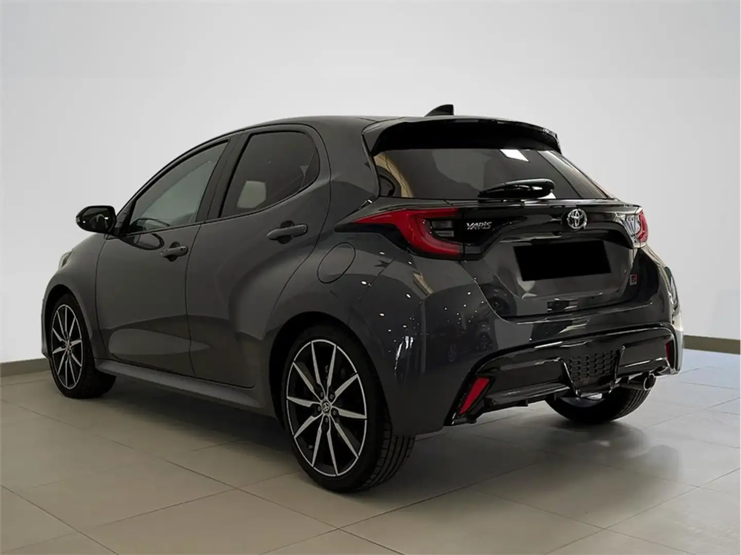 Toyota Yaris 130H 1.5 GR Sport - 2
