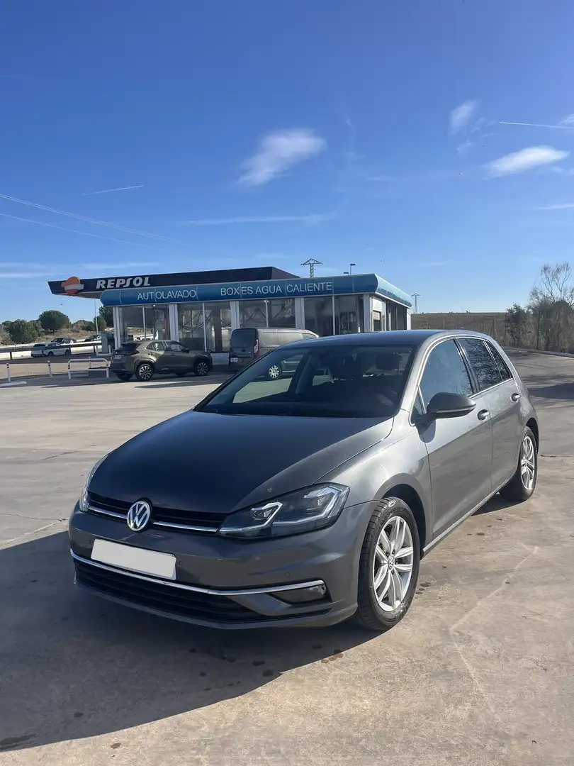 Volkswagen Golf Golf 1.5 TSI Evo Advance 110kW Advance Gris - 1