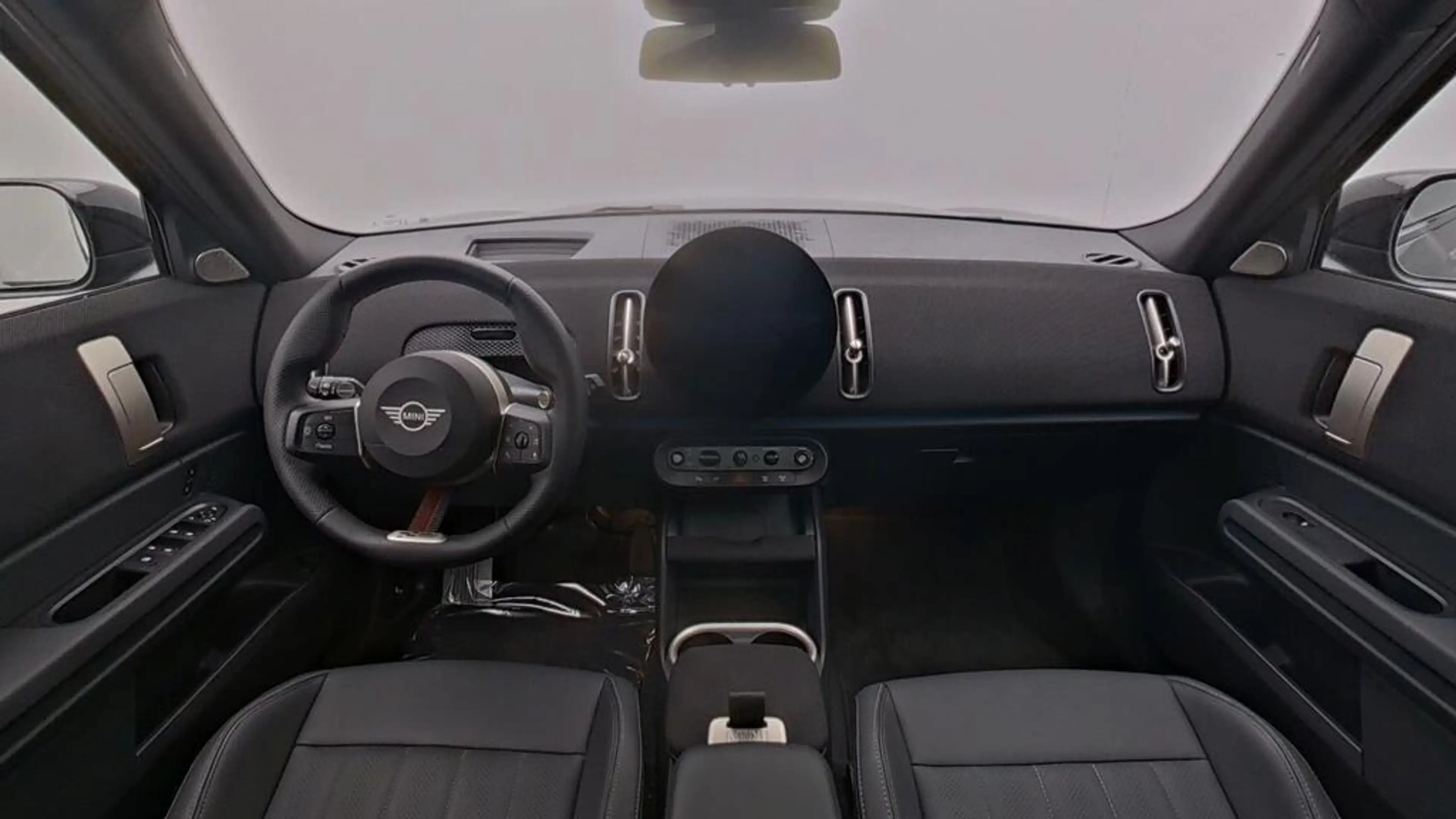 MINI Countryman S All4 John Cooper Works Trim — photo 12