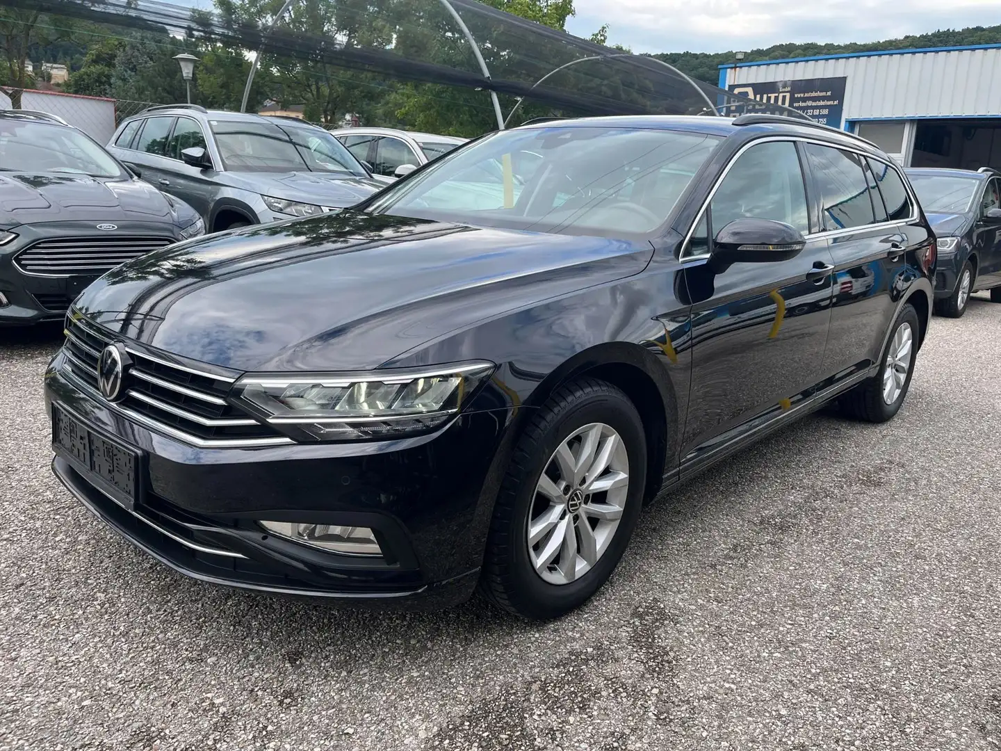 Volkswagen Passat Variant Business 2,0 SCR TDI DSG LED-ACC-AHK Schwarz - 1
