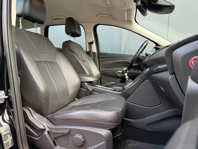 Ford Kuga view 23