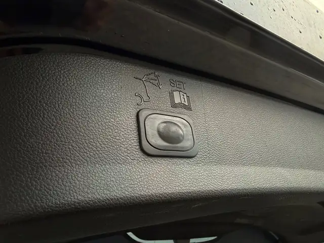Ford Kuga view 11