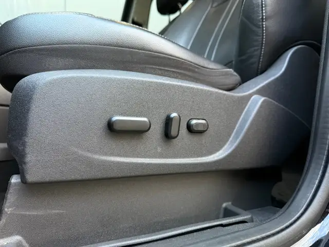 Ford Kuga view 22
