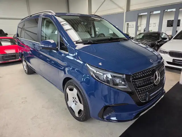 Mercedes-Benz V-Class view 6