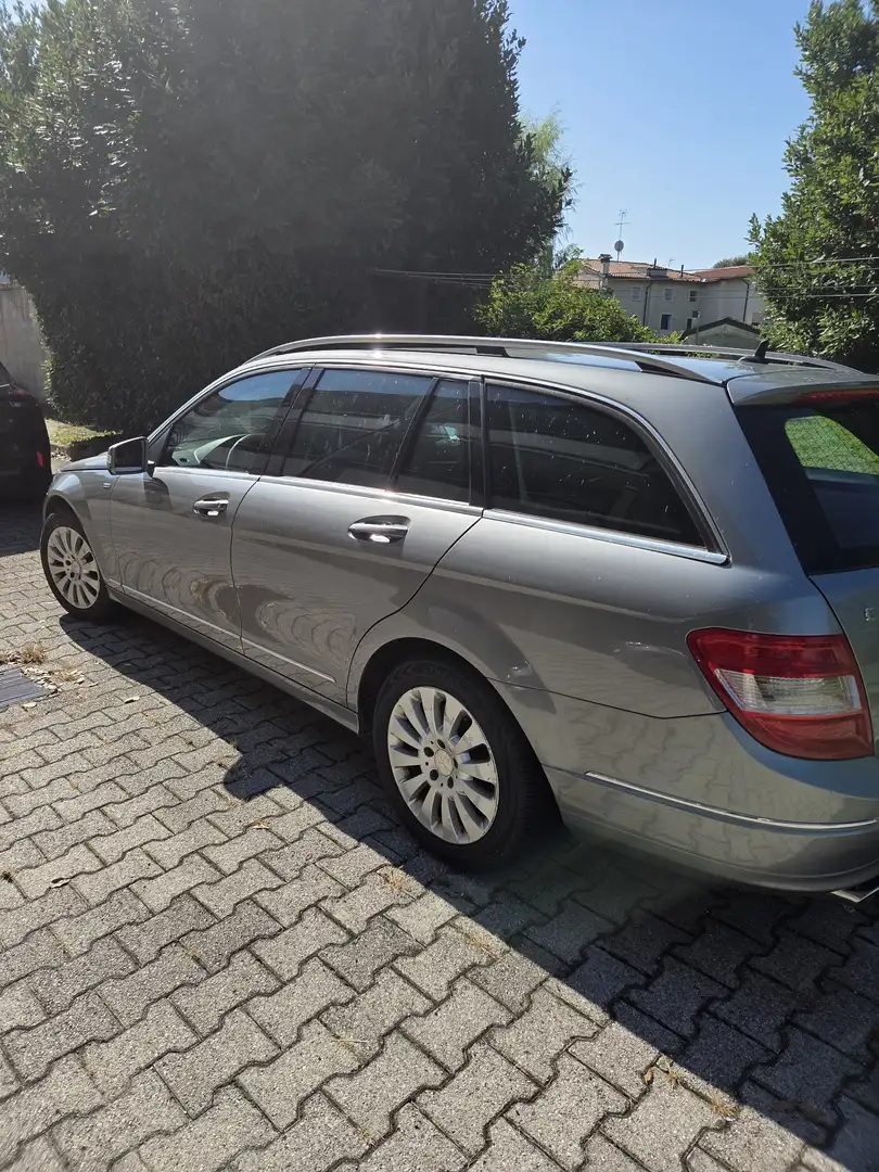 Mercedes-Benz 220 - 2