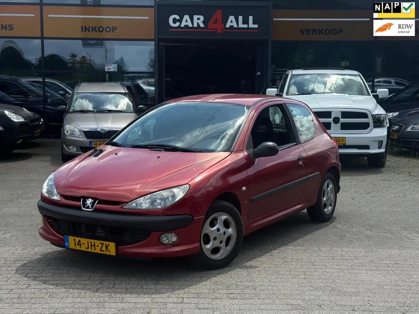 Peugeot 206 1.4 XS APK 23-05-2026/RIJDT PERFECT/KOOPJE! Rood - 1