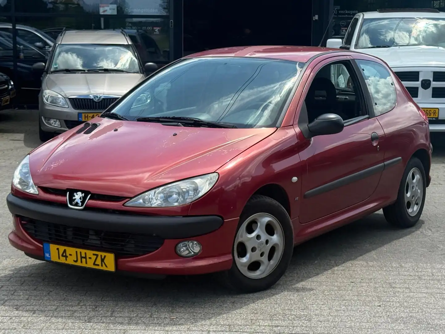Peugeot 206 1.4 XS APK 23-05-2026/RIJDT PERFECT/KOOPJE! Rood - 2