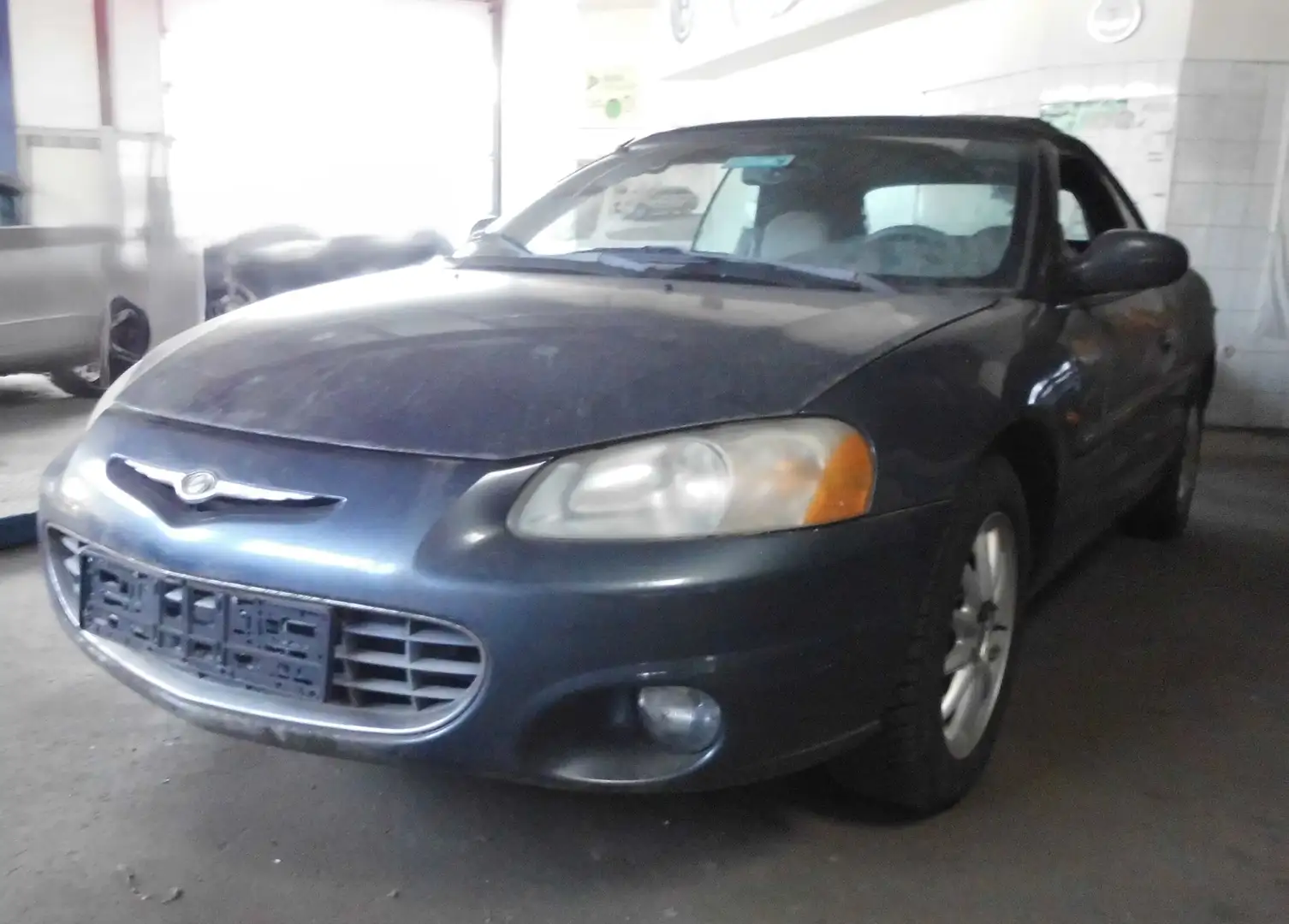 Chrysler Sebring Sebring Cabrio 2.7 Limited Grau - 1