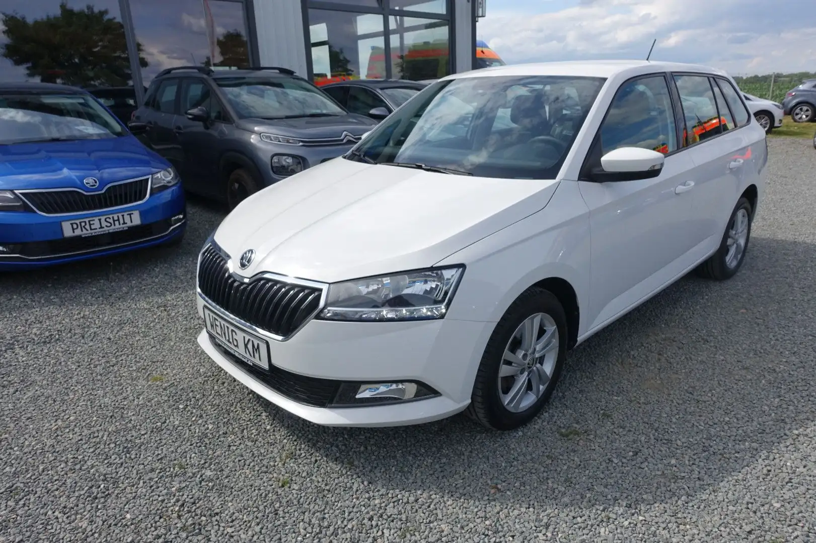 Skoda Fabia 1.0 TSI 6 Gang KLIMA APP PDC TEMP TÜV NEU Weiß - 2