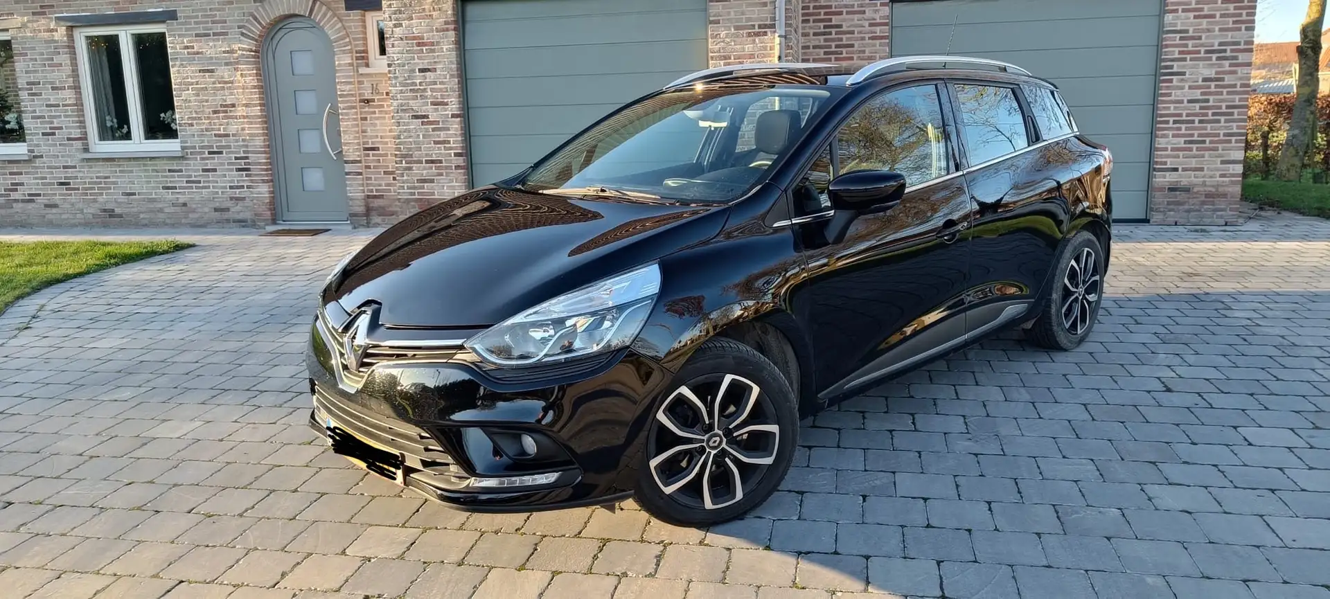 Renault Clio 0.9 TCe Cool Zwart - 1