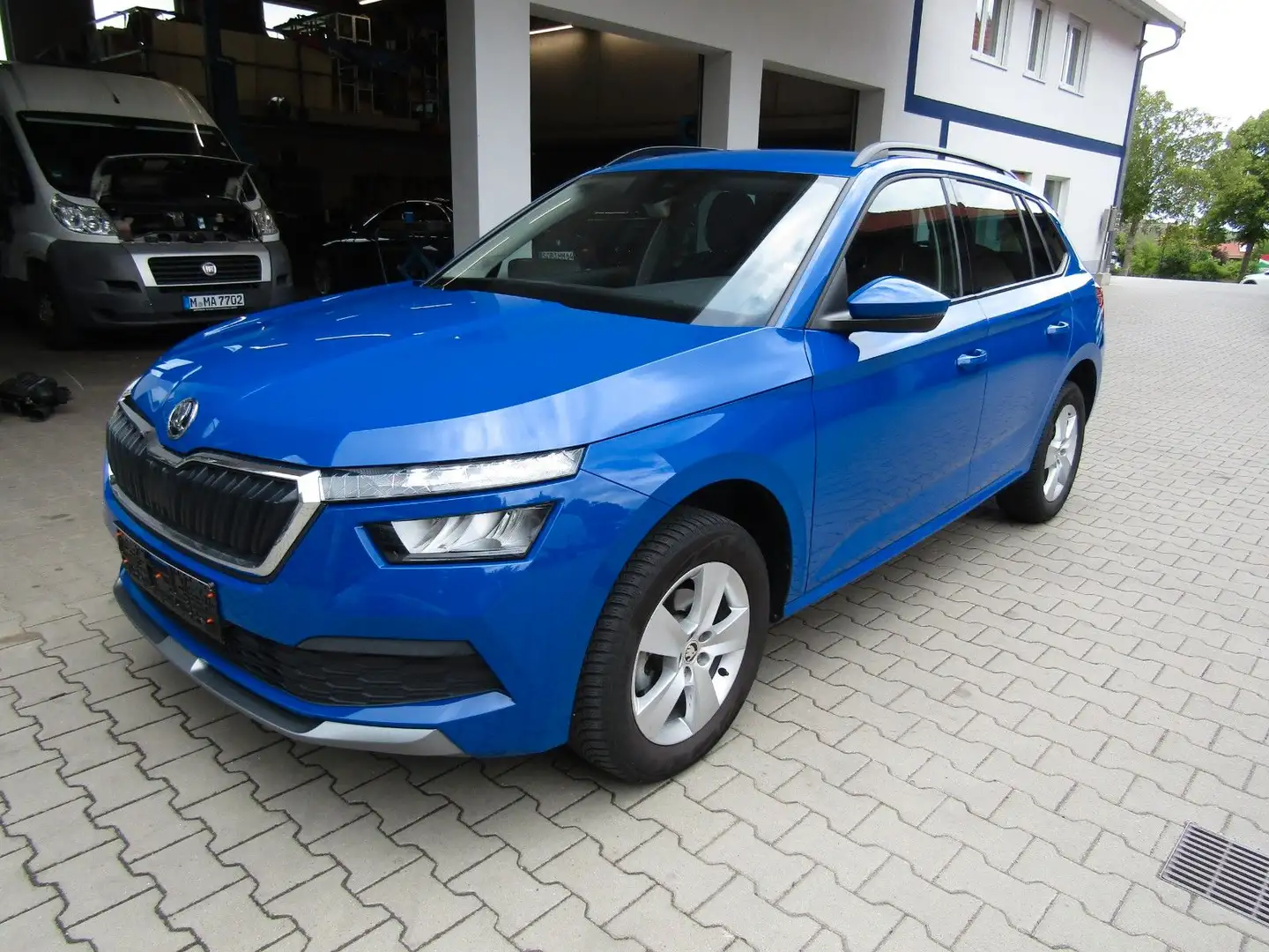 Skoda Kamiq Ambition PLUS Selection Kamera DAB LED Blau - 1