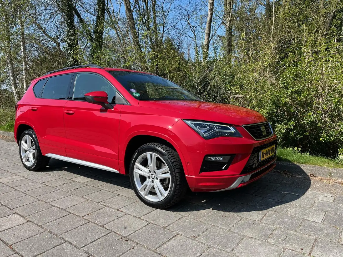 SEAT Ateca 1.5 TSI FR Business Intense,360cam,Trekhaak,Virtua Rood - 2