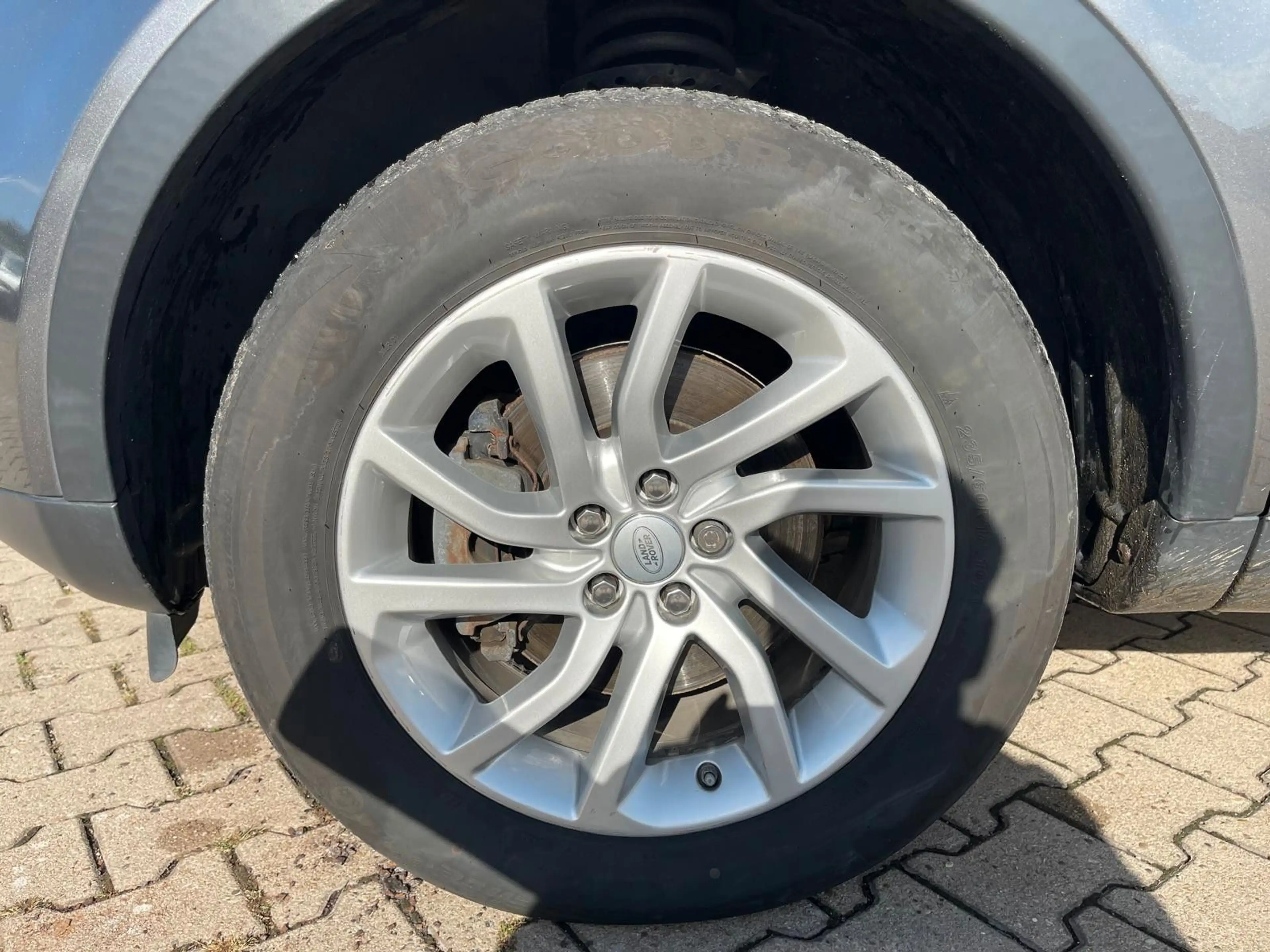 Land Rover Discovery Sport SE AWD/PANO/NAVI/SHZ — photo 6