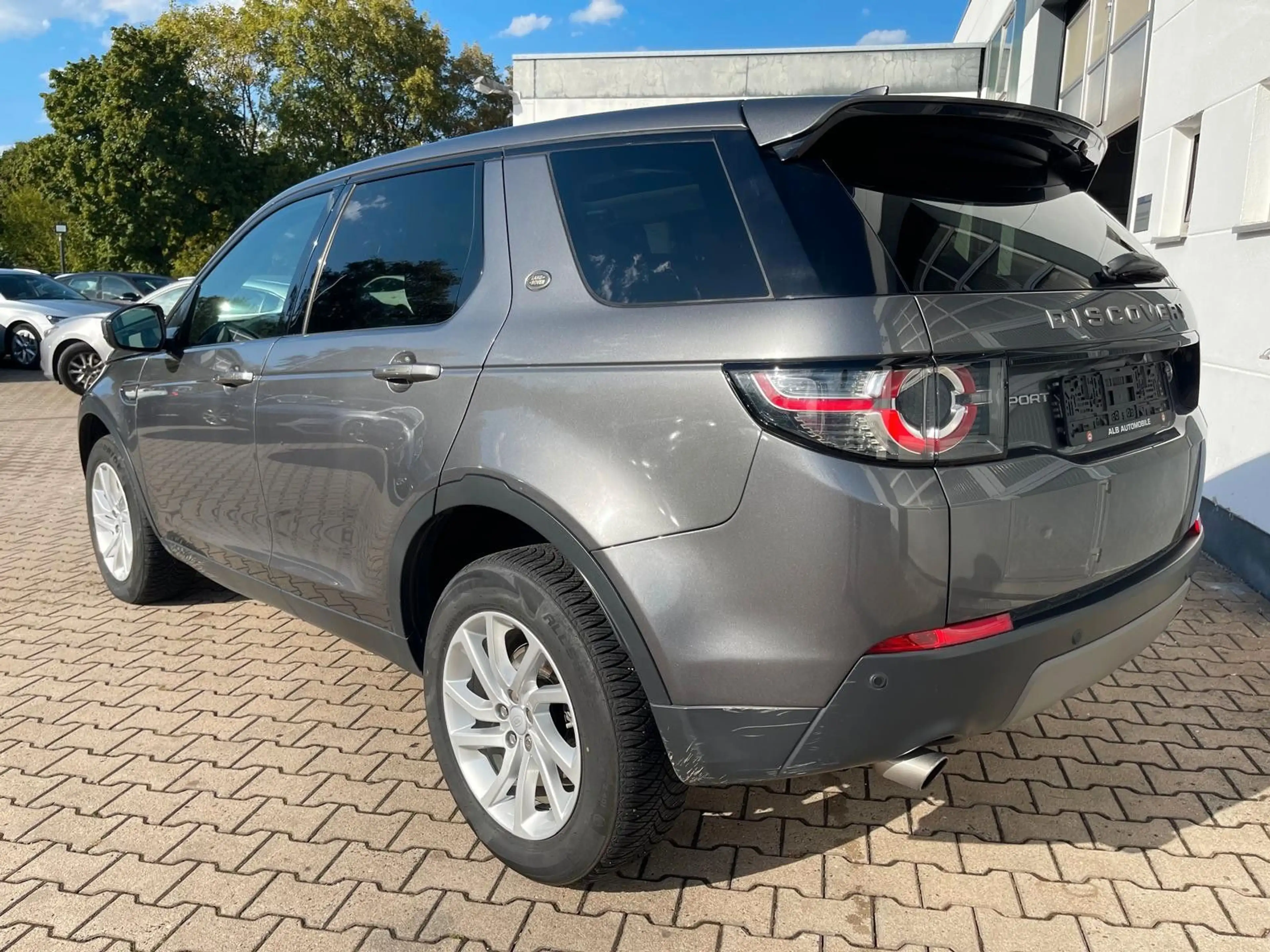 Land Rover Discovery Sport SE AWD/PANO/NAVI/SHZ — photo 3