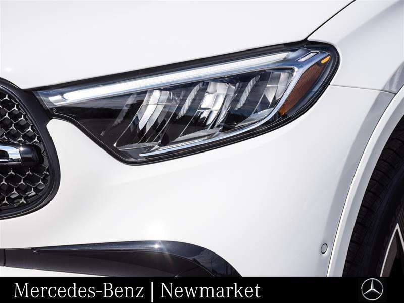 2027 Mercedes-Benz GLC — photo 5