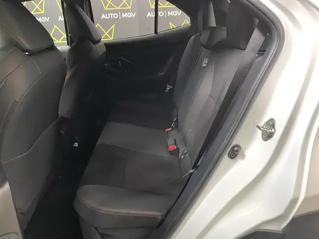 Toyota Yaris Cross view 14