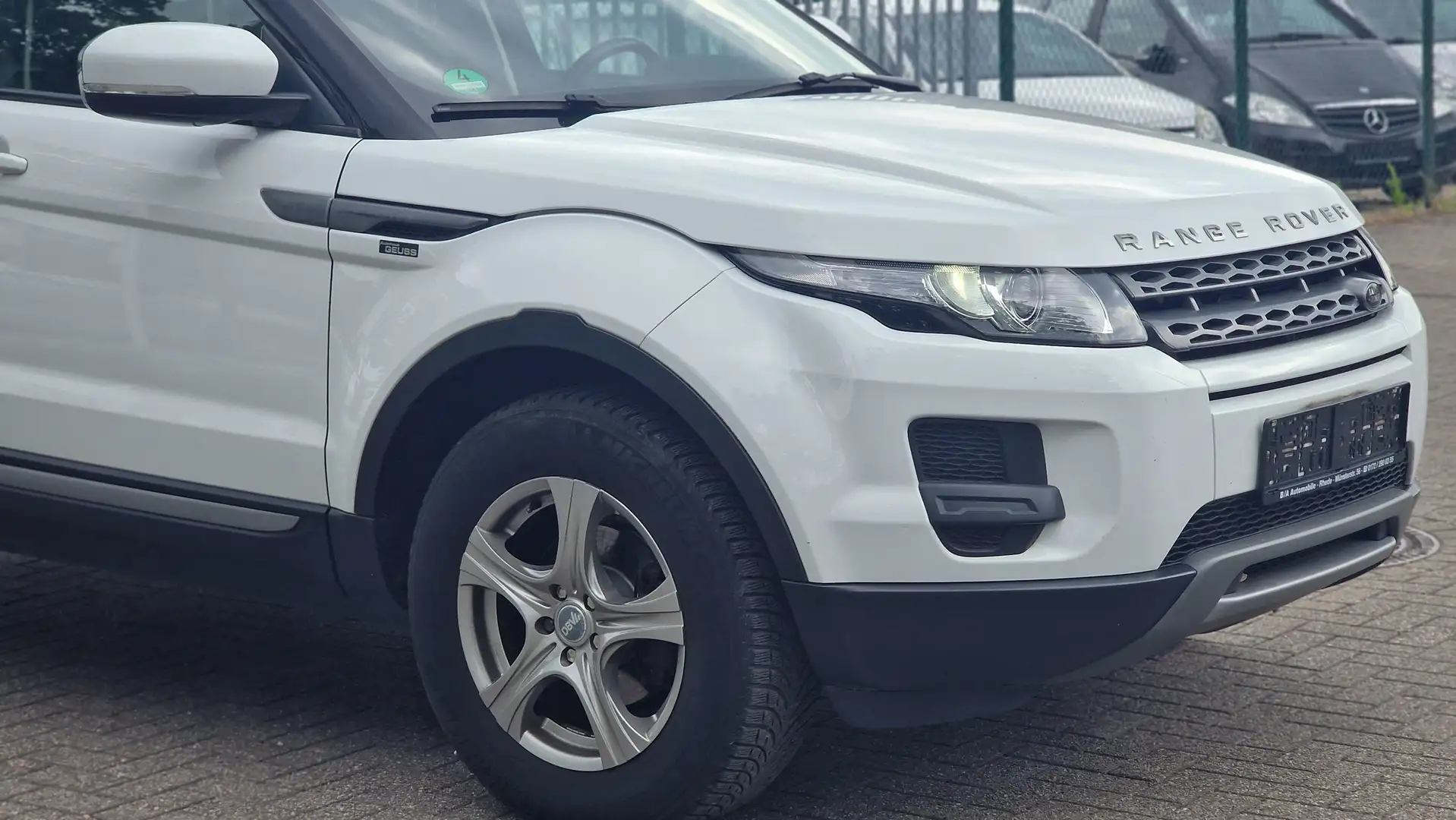 Land Rover Range Rover Evoque eD4 Dynamic Tüv Neu Blanc - 2