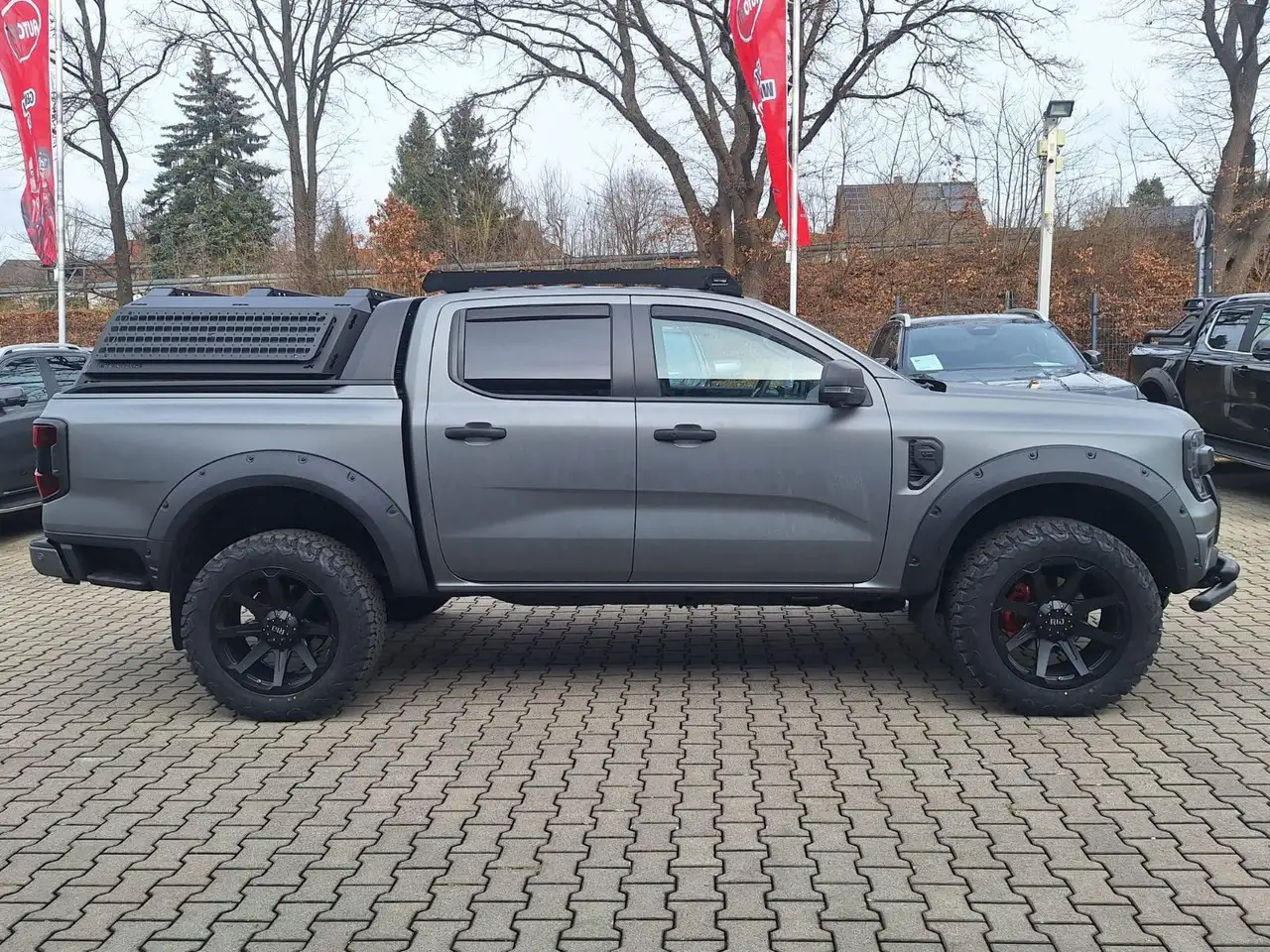 Ford Ranger Platinum 3,0 FOLIERT HÖHER 20ZUmbau Standhz Np90 7