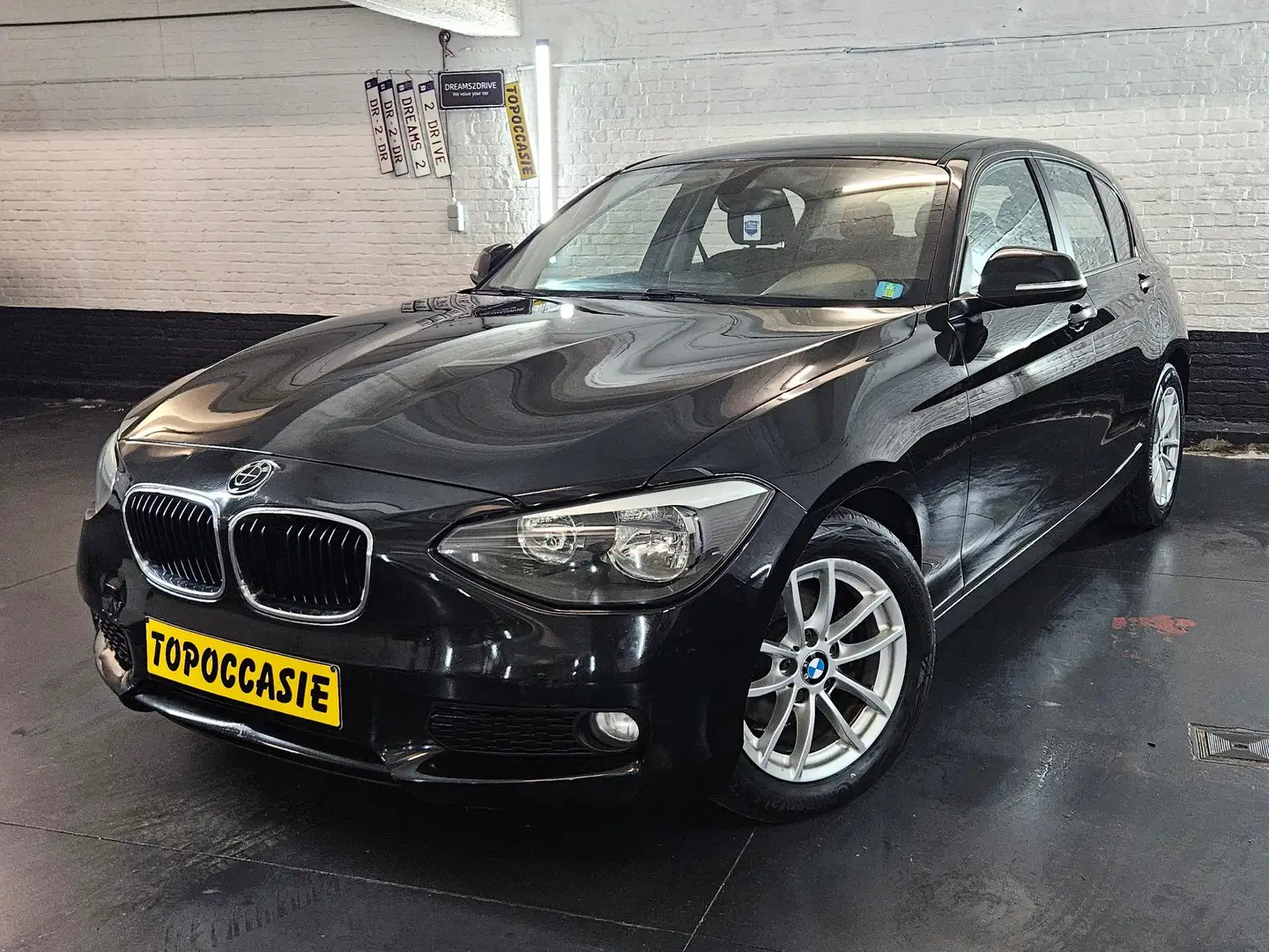 BMW 116 116d Noir - 1