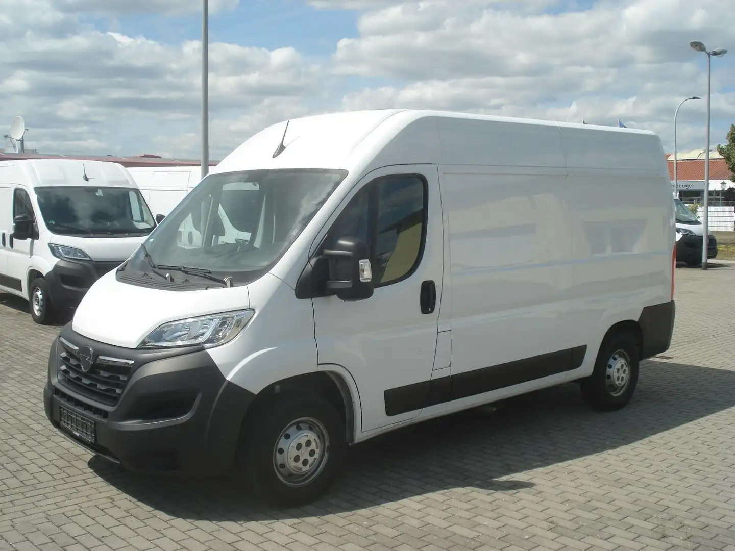 Opel Movano C L2H2 3,5t Edition Klima Temp PDC 37660K Weiß - 1